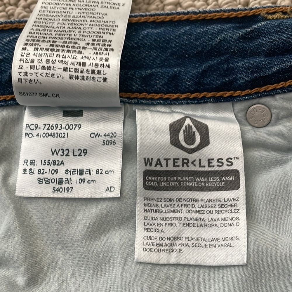 Levi’s PREMIUM jeans. Ribcage straight ankle - Picture 7 of 8